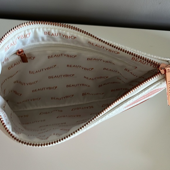 Ultimate Rest & Rejuvenate Beauty Bath Kit with Travel Bag! - Picture 10 of 10